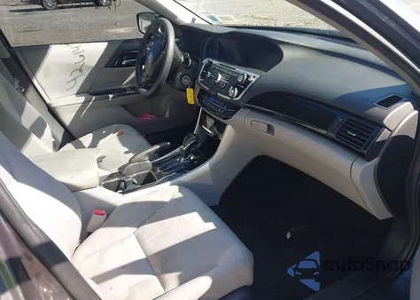 2016 Honda Accord Lx z USA, uszkodzony, nr VIN 1HGCR2F31GA036883